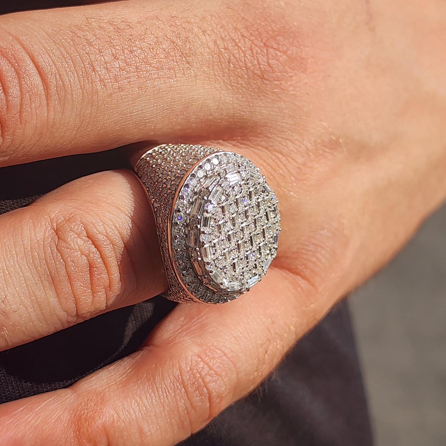 Moissanite Round Pavé Baguette Ring