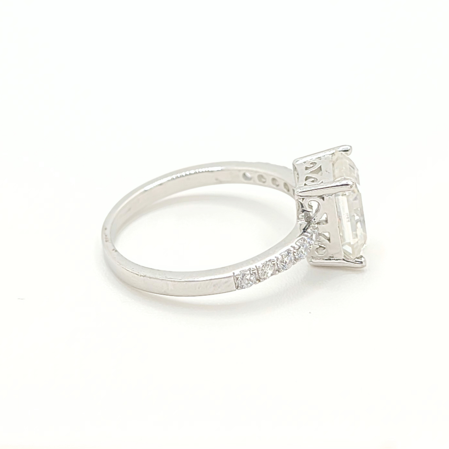 4ct Moissanite Emrald Engagement Ring