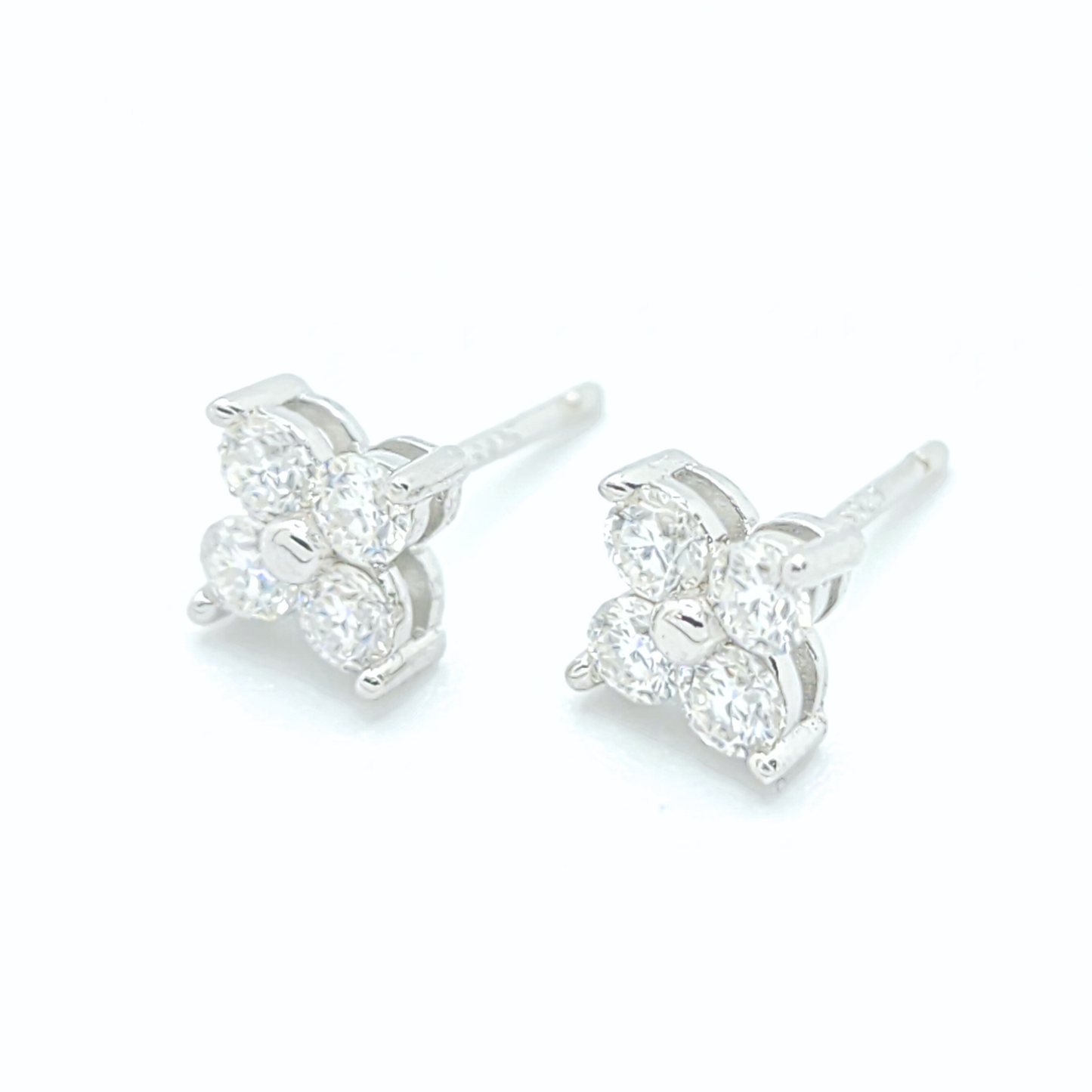 0.4ct Moissanite Four-Stone Cluster Stud Earrings