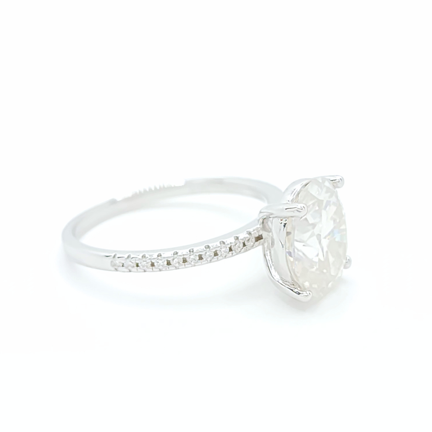 3ct Moissanite Oval Engagement Ring