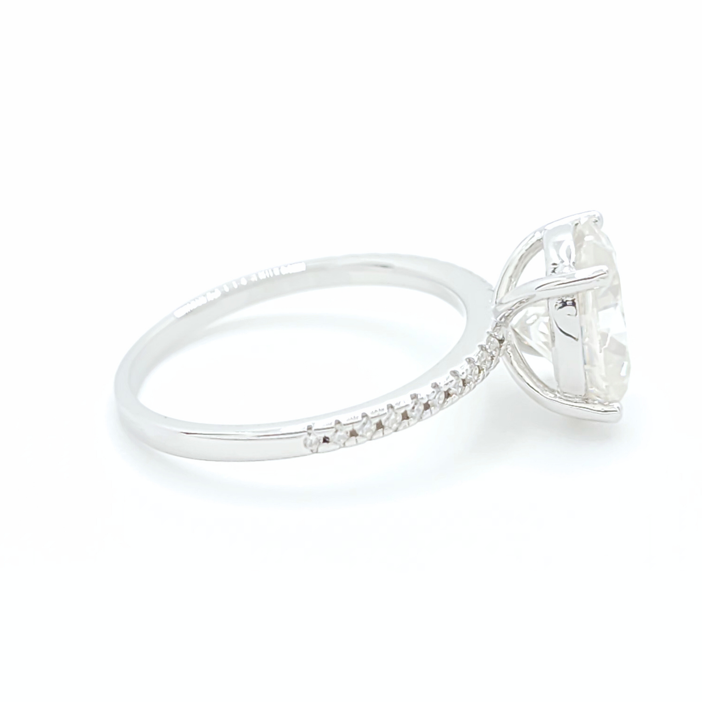 3ct Moissanite Oval Engagement Ring