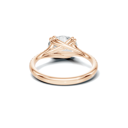 Elegant Twisted Band Ring