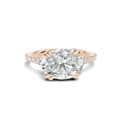 Elegant Twisted Band Ring