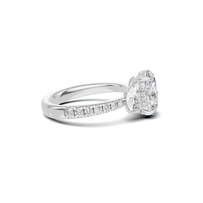 Luxe Brilliance Statement Ring