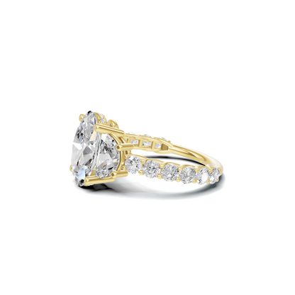 Luxe Brilliant Shared Prong Ring