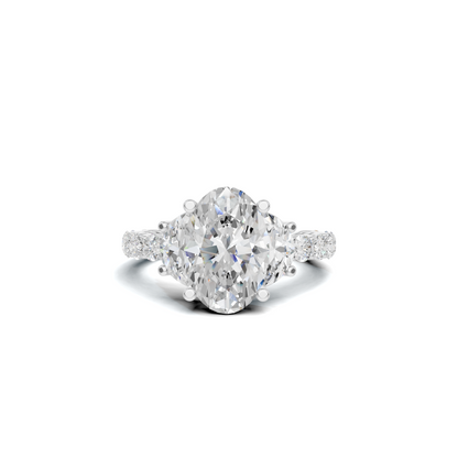Luxe Brilliant Shared Prong Ring