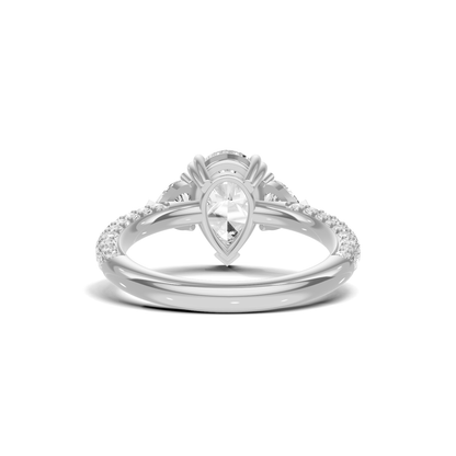 Luxe Brilliant Three Stone Ring