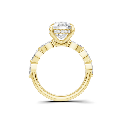Luxe Elegant Marquise Accented Ring