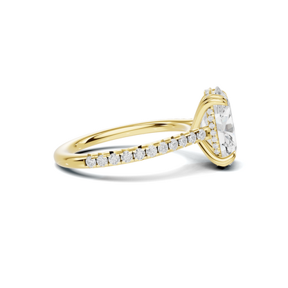 Luxe Elegant Pave Accented Ring