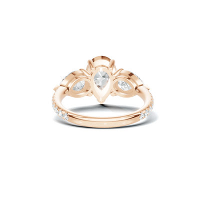 Luxe Elegant Teardrop Statement Ring