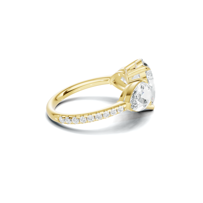 Luxe Elegant Teardrop Statement Ring