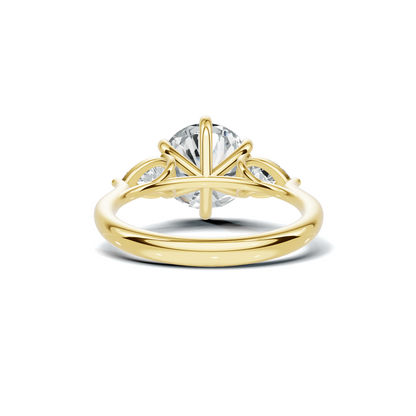 Luxe Elegant Three Stone Ring