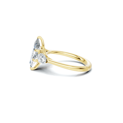 Luxe Sophisticated Three Stone Ring