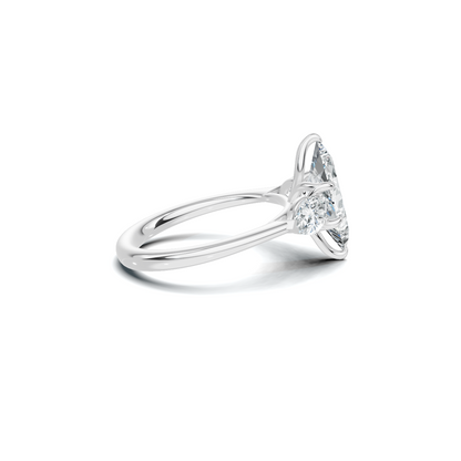 Luxe Sophisticated Three Stone Ring