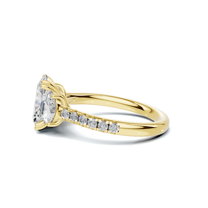 Royal Three Stone Ring