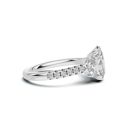 Royal Three Stone Ring